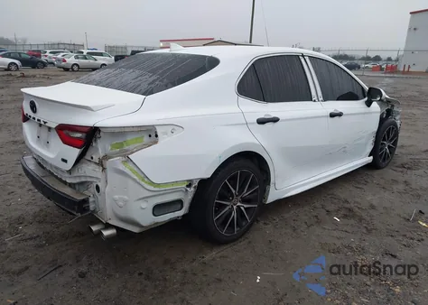 2021 Toyota Camry Se z USA, uszkodzony, nr VIN 4T1G11AK9MU524145
